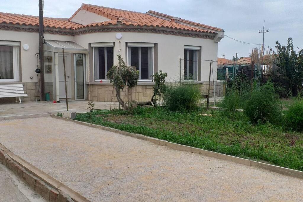 La Maison Du Bonheur Saint-Laurent-de-la-Salanque Buitenkant foto